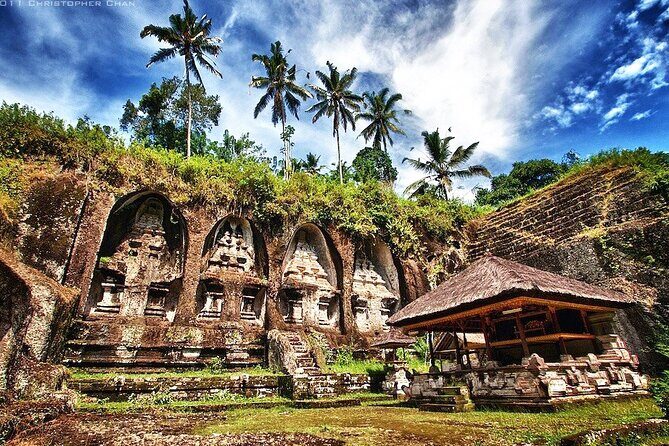 Private Inclusive Tour: The Best Of Ubud With Jungle Swing - Celuk Village: watching silverwork happen in real time