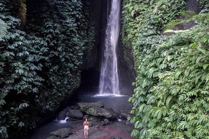 Private Tour: Leke-Leke Waterfall, Handara gate & Iconic Temples - Taman Ayun Temple: the garden-temple calm that balances the day