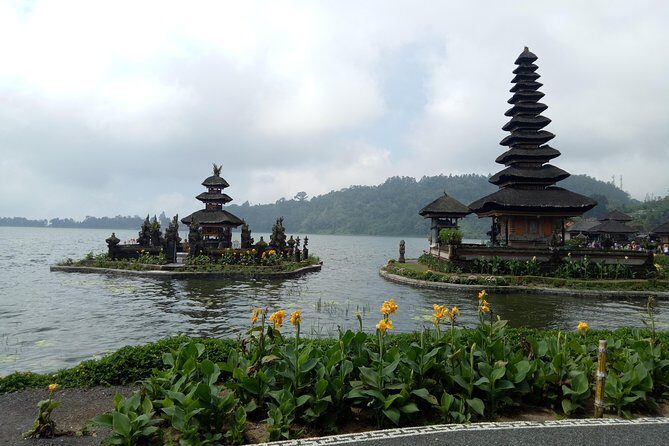Private Tour: Leke-Leke Waterfall, Handara gate & Iconic Temples - Price and value: is $58 per person a good deal?