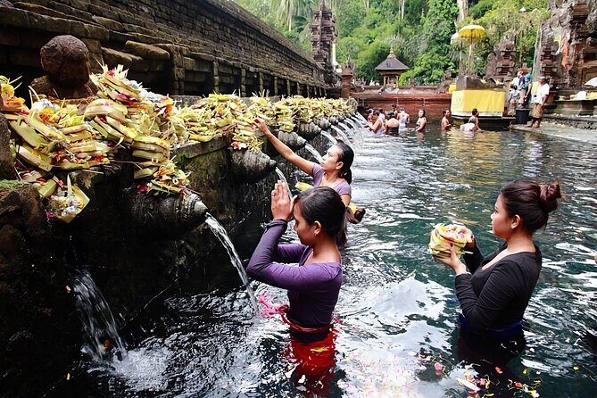 Private Tour Ubud: Swing at Rice Field with Temple and Waterfall - Manuaba Waterfall: the cool-down after the temples and terraces