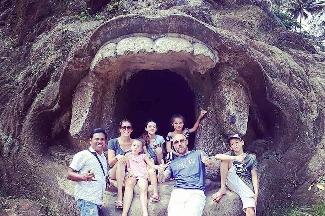 Private Ubud Tour Package - Stop 3: Batuan Temple and the arts of the village