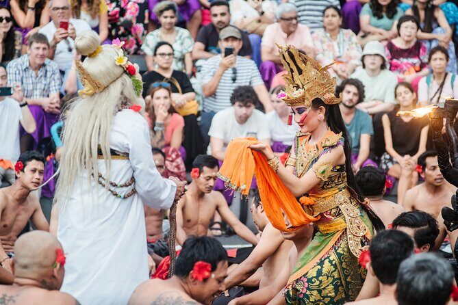 Skip The Line Tour: Uluwatu Temple and Kecak Fire Dance Tour – Half Day - Getting there smoothly: pickup, comfort, and how traffic affects the day