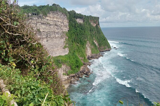 Tanah Lot and Uluwatu Temple Private Guided Tour - Uluwatu Temple: Cliff Views, Tropical Forest, and Monkey Attention
