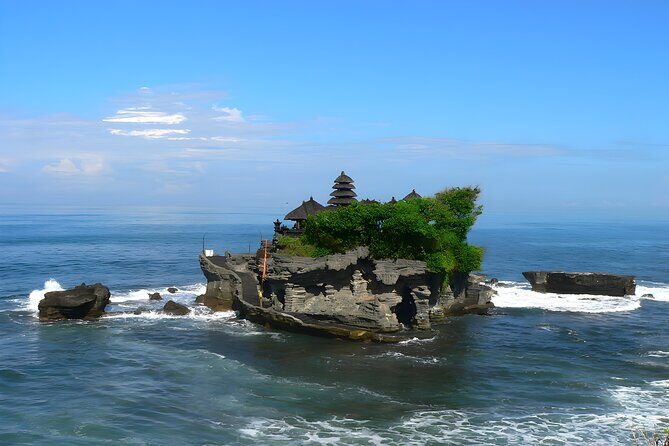 Tanah Lot and Uluwatu Temple Tour - Bali Full Day Sightseeing Tours - First stop: Taman Ayun Temple for a calmer start