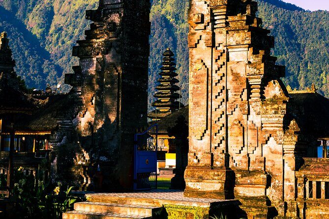 Tanah Lot - Jatiluwih (UNESCO) - Beratan lake -Hidden hill (Wanagiri)-FREE WI-FI - Who this tour suits best