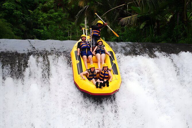Telaga Waja Rafting and Bali ATV Ride Packages - Photographer included: do you want the extra photos?