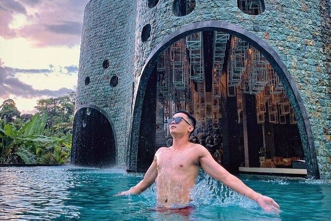 Tlaga Singha Infinity Pool, Jungle swing & Rice Terrace Trip - A private Ubud day that actually feels like a day