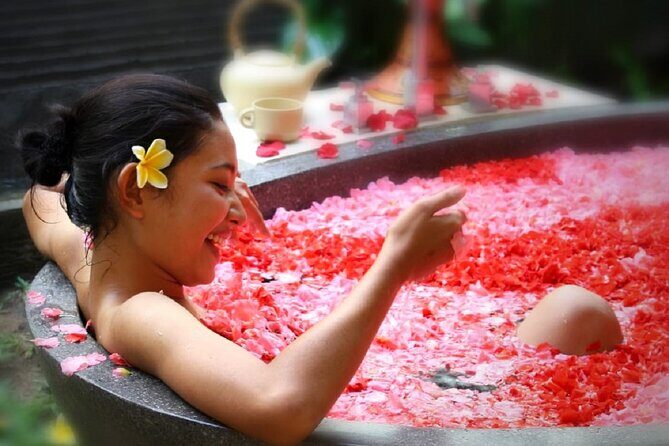 Traditional Bali Massage Lulur & Spa Treatment 2 Hours - Your spa timeline: foot wash, scrub, massage, yogurt care, shower