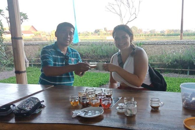 Tukad Cepung Besakih Lempuyang Temple Best of East Bali Tour - Mount Agung area lunch at Lereng Agung: rice views with a real meal