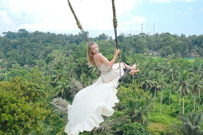 Ubud Adventure All Inclusive Private Day Tour - Lunch at D Alas Warung: what the included meal option means