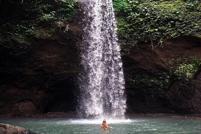 Ubud Full Day - Monkey Forest, Rice Terrace and Waterfalls Tour - Tibumana Waterfall: a quieter feeling before the rice terraces