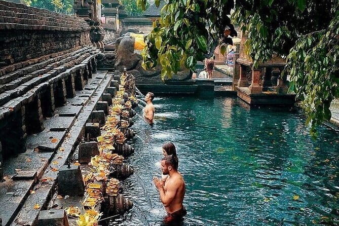 Ubud Hidden Gems Waterfall, Temple and Rice Terraces Private Tour - Kanto Lampo and Tibumana: Two More Waterfalls to Pace the Day