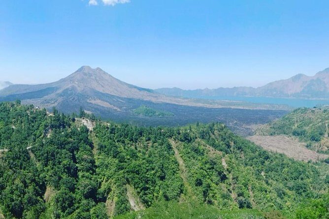 Ubud Hot Springs and Waterfall Private Guided Tour - Mount Batur lunch with a lake view: the best place to actually eat
