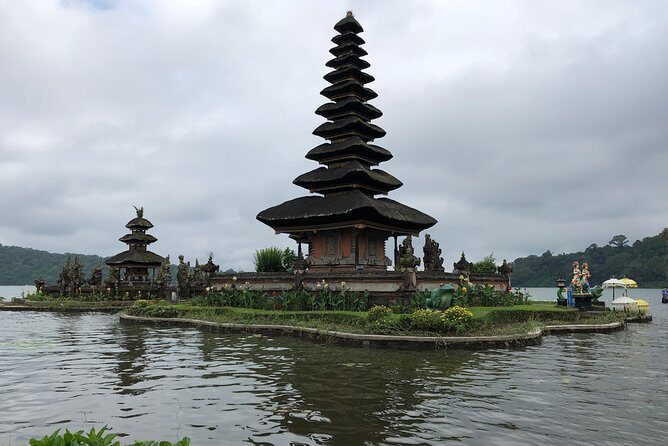Ulun Danu Bratan Temple with Tanah Lot Sunset - A Temple Road Trip From Seminyak: What This Tour Is Really Like