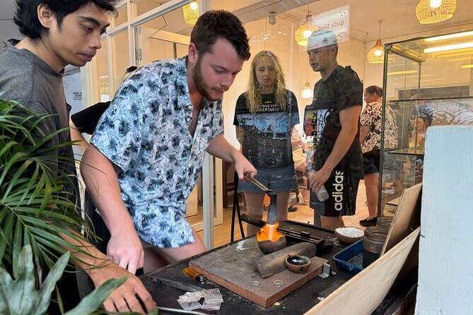 Uluwatu Silver Class: A Unique Jewelry-Making Experience in Bali - Group size and teaching style: private by default