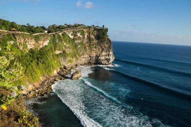 Uluwatu Sunset, Kecak Dance and Jimbaran Seafood Dinner - The 12:00 pm Start: How the Timing Changes Your Choices