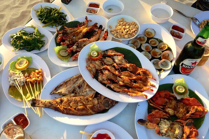 Uluwatu Sunset Trip with Kecak Dance Show and Jimbaran Dinner - Jimbaran Beach Seafood Dinner on the Sands